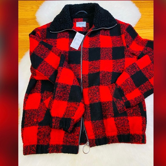 Brand New Sherpa Plaid Jacket Size XS - Picture 1 of 7